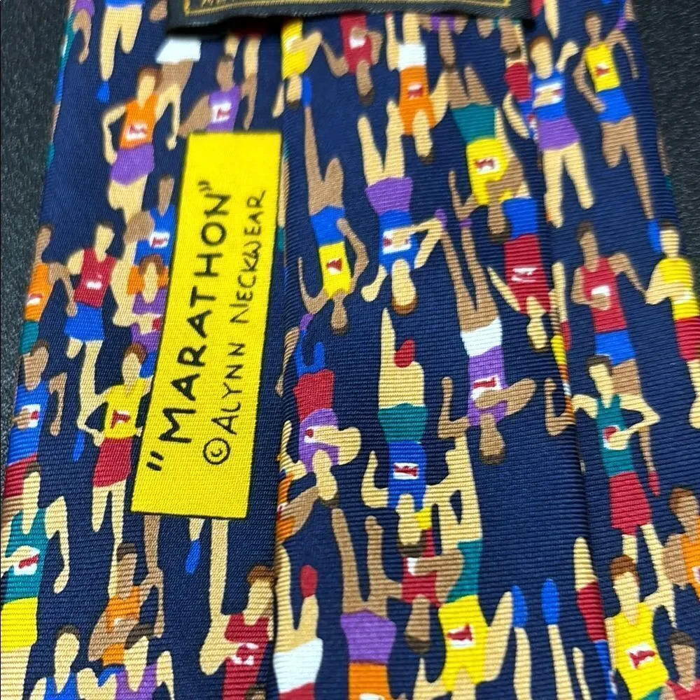 Alynn Neckwear this alynn